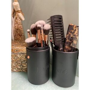 Niré Beauty 15piece Black Rose Gold Makeup Brush Set & Beauty Blender With Case